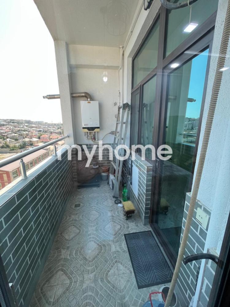  Badamdar qəsəbəsində 94m² mənzil satılır