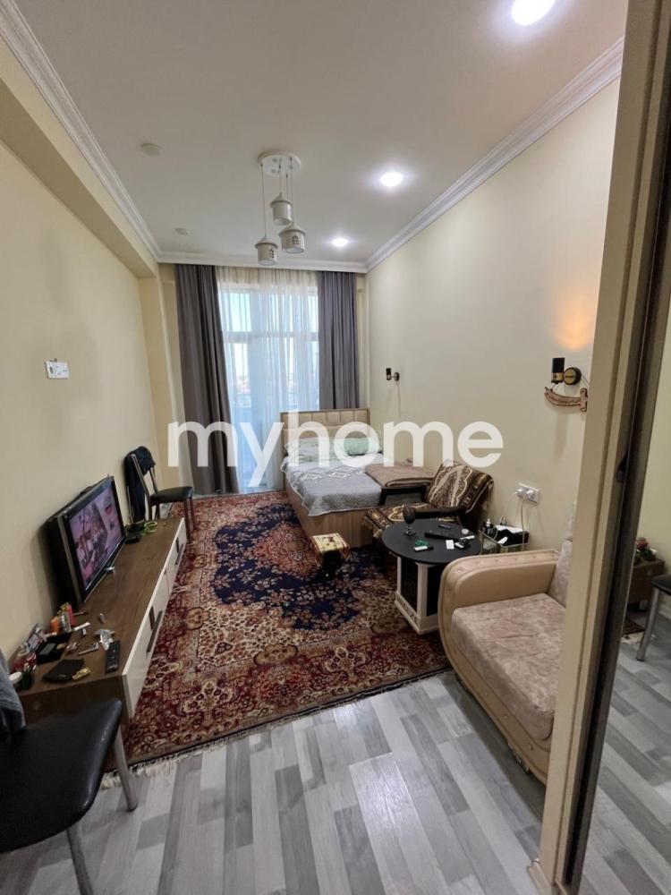  Badamdar qəsəbəsində 94m² mənzil satılır
