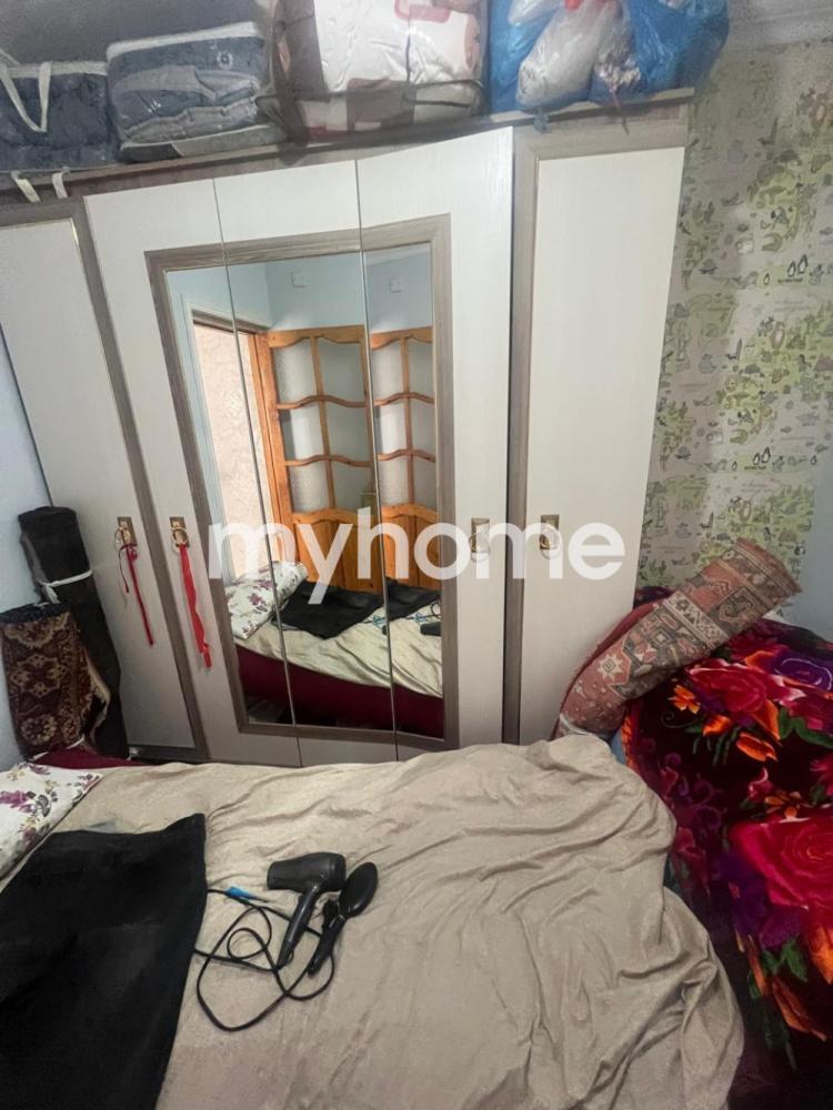  Binəqədi qəsəbəsində 50m² mənzil satılır
