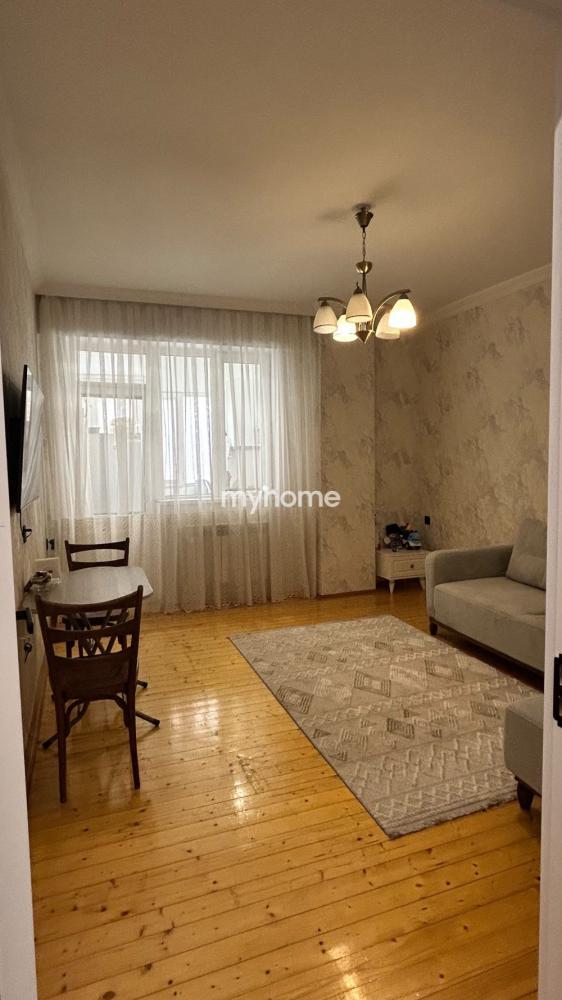  Masazır qəsəbəsində 73m² mənzil satılır