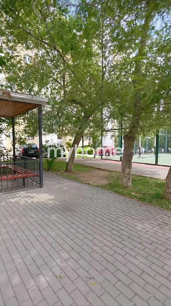  Bakıxanov qəsəbəsində 68m² mənzil satılır