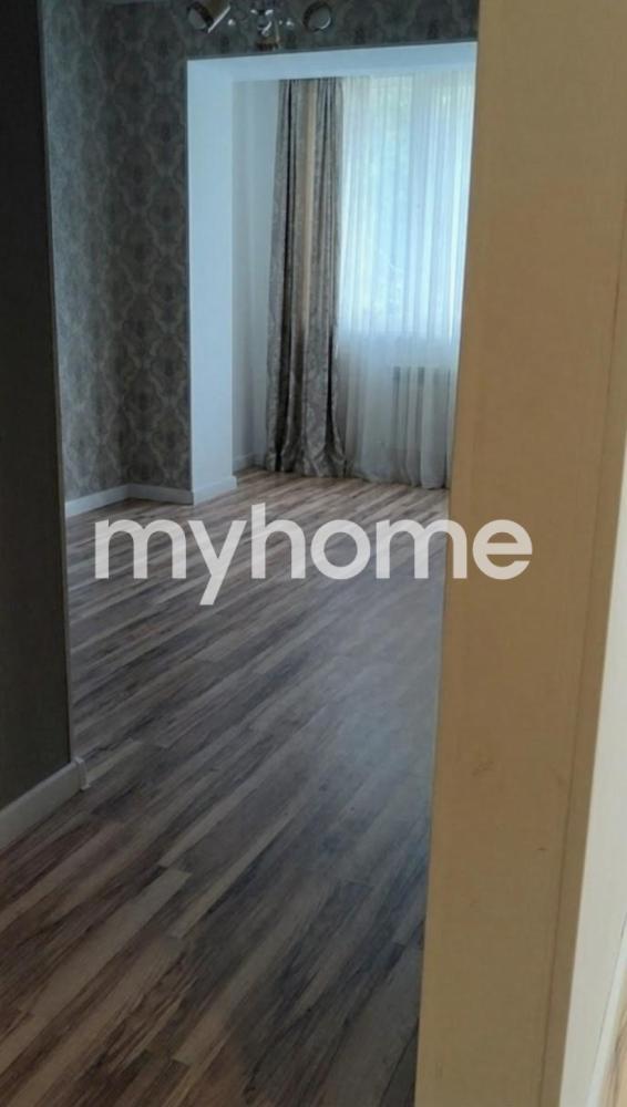  Bakıxanov qəsəbəsində 68m² mənzil satılır