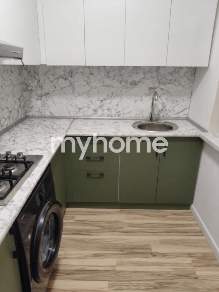  Bakıxanov qəsəbəsində 68m² mənzil satılır