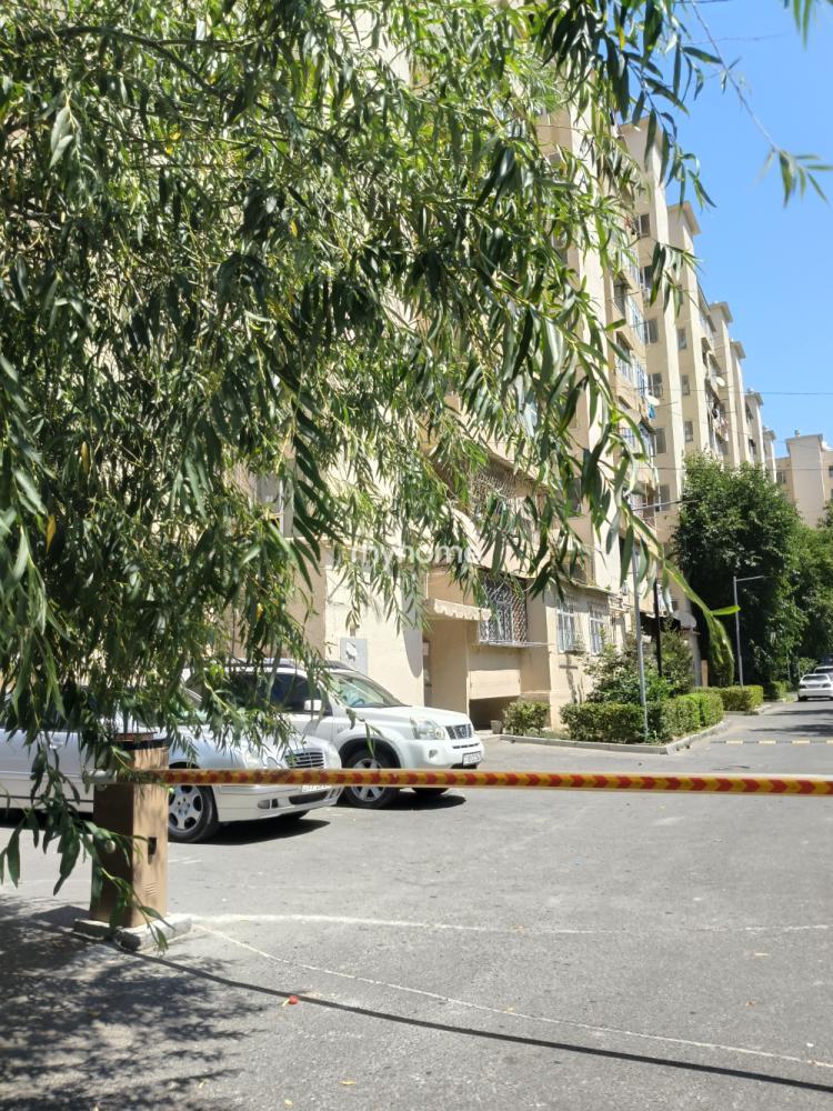 Bakıxanov qəsəbəsində 68m² mənzil satılır