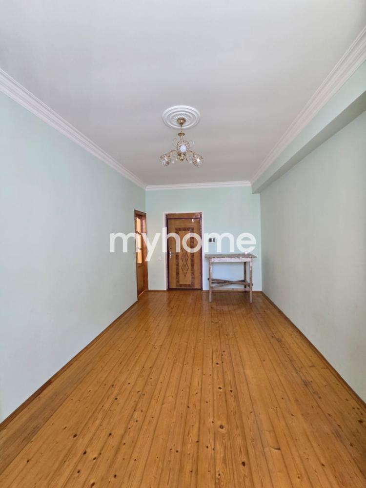  Xırdalan şəhərində 38m² mənzil satılır