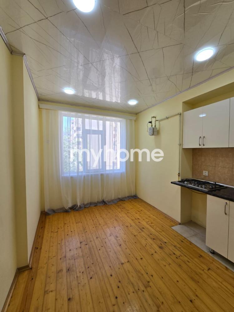  Xırdalan şəhərində 38m² mənzil satılır