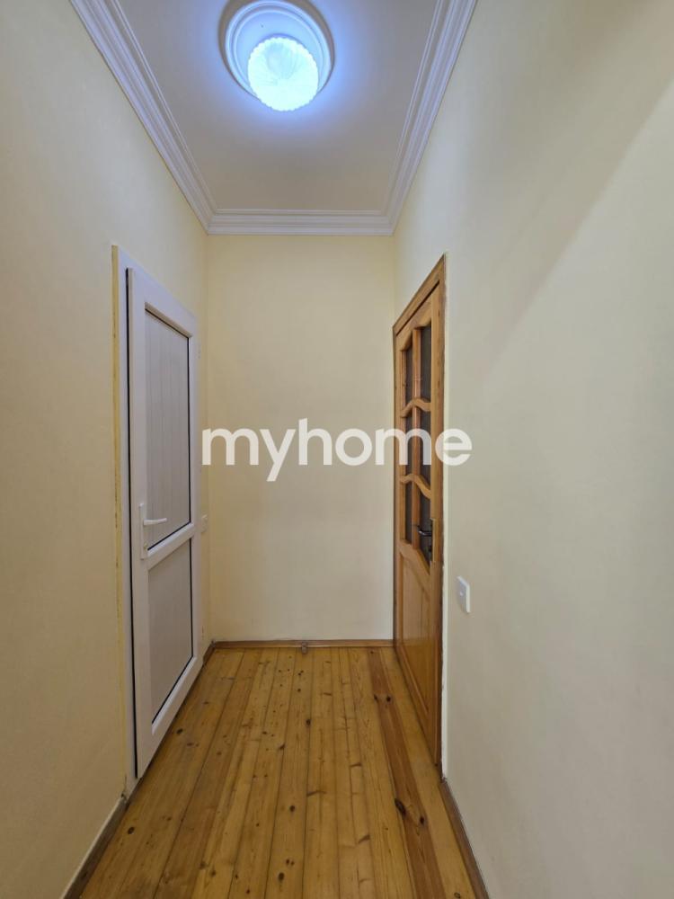  Xırdalan şəhərində 38m² mənzil satılır