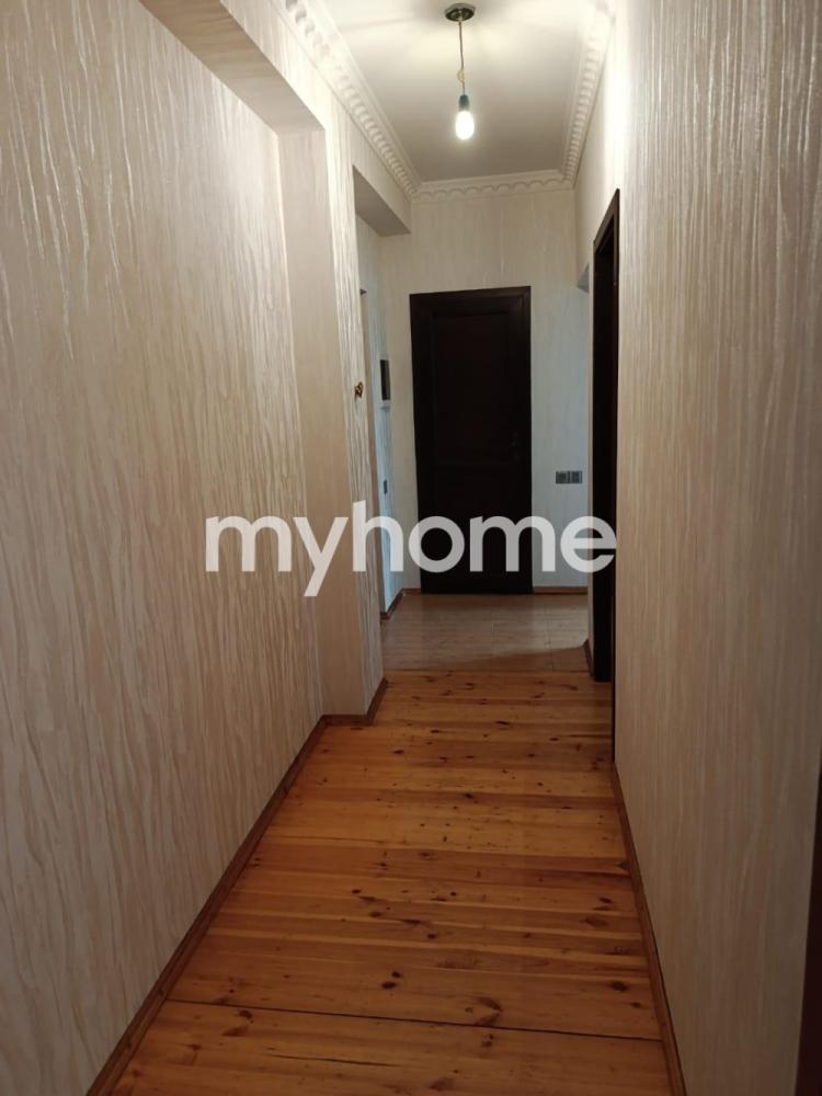  Xırdalan şəhərində 70m² mənzil satılır