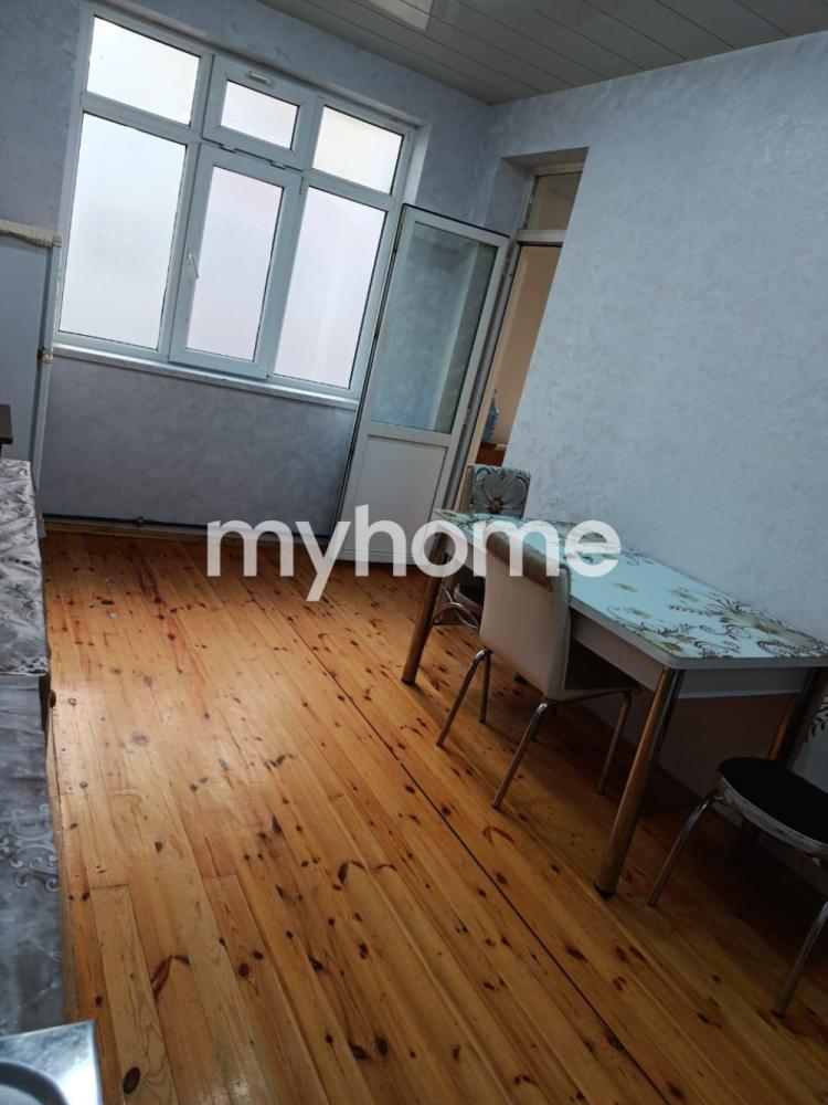  Xırdalan şəhərində 70m² mənzil satılır