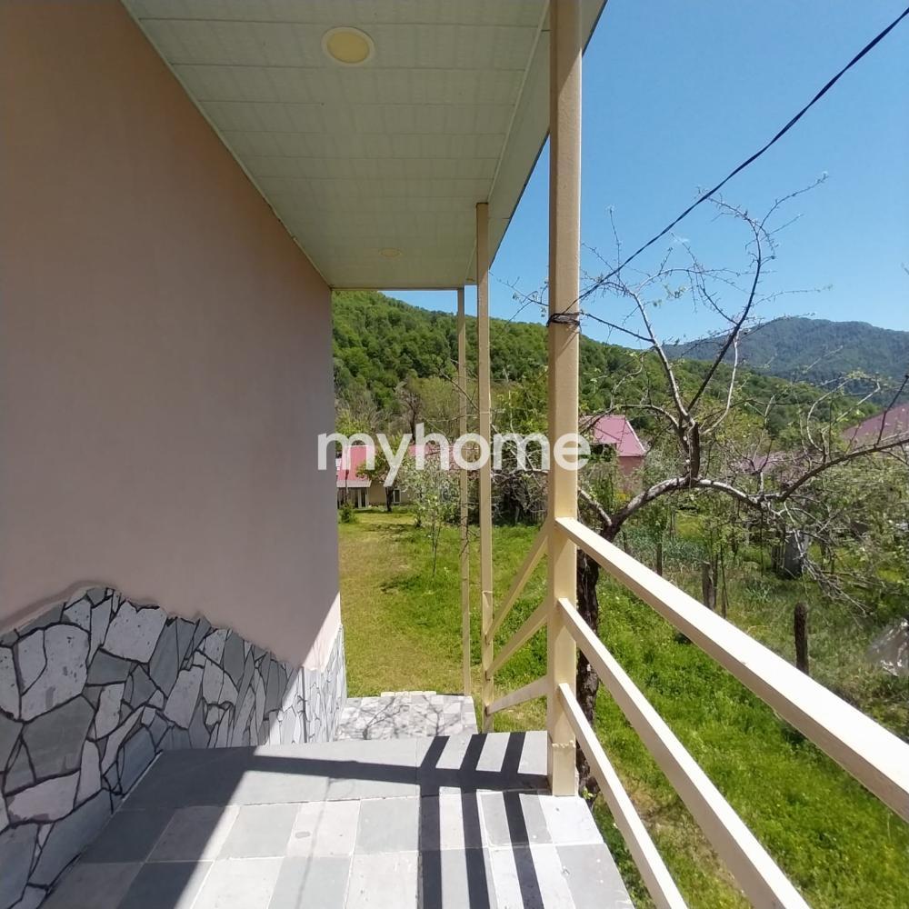  İsmayıllı şəhərində 200m² həyət evi satılır