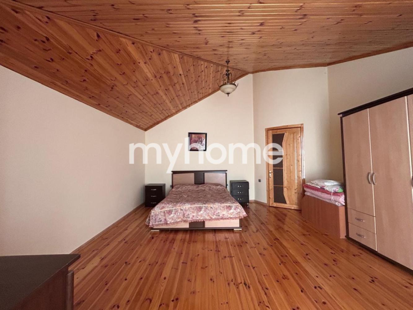  İsmayıllı şəhərində 200m² həyət evi satılır