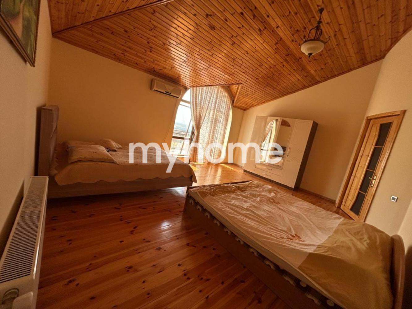  İsmayıllı şəhərində 200m² həyət evi satılır