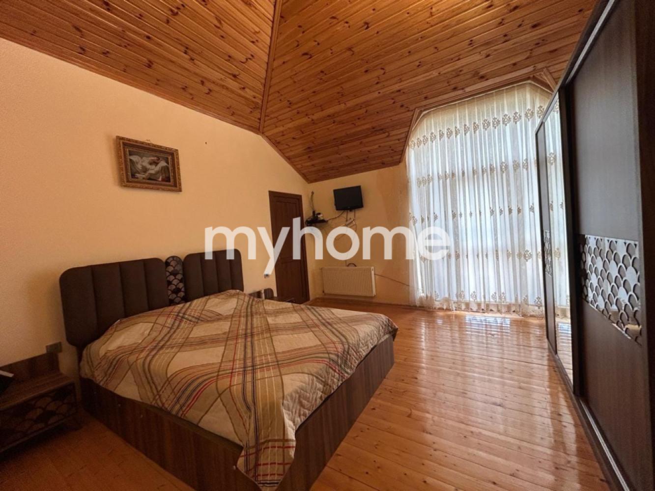  İsmayıllı şəhərində 200m² həyət evi satılır