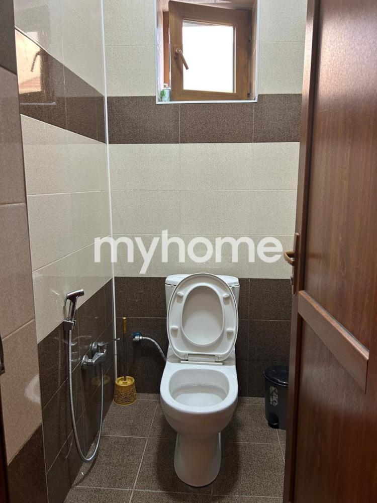  İsmayıllı şəhərində 200m² həyət evi satılır