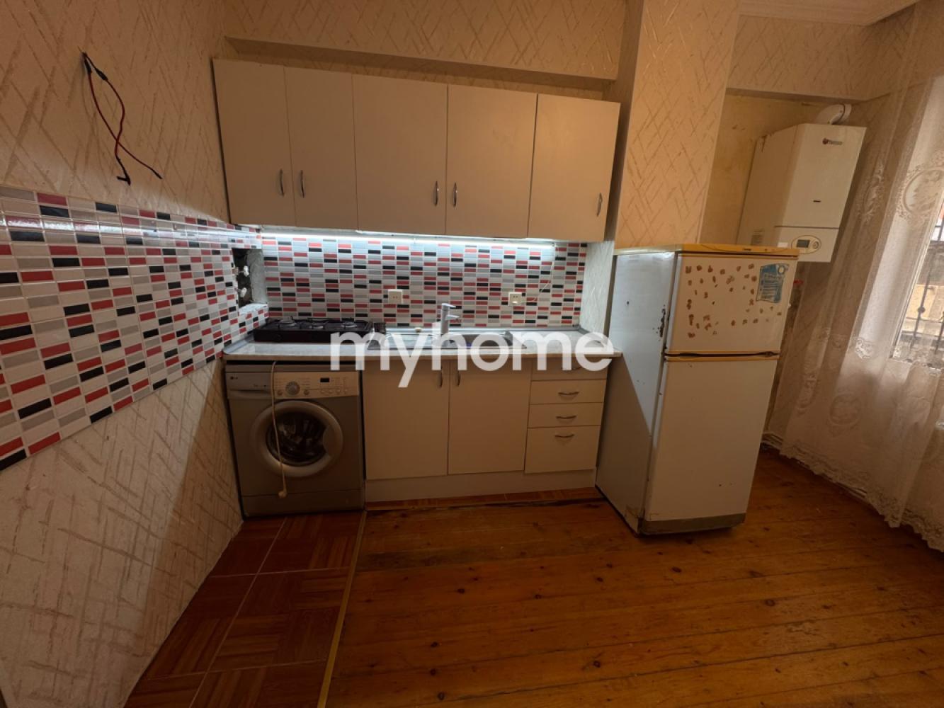  Xırdalan şəhərində 38m² mənzil satılır