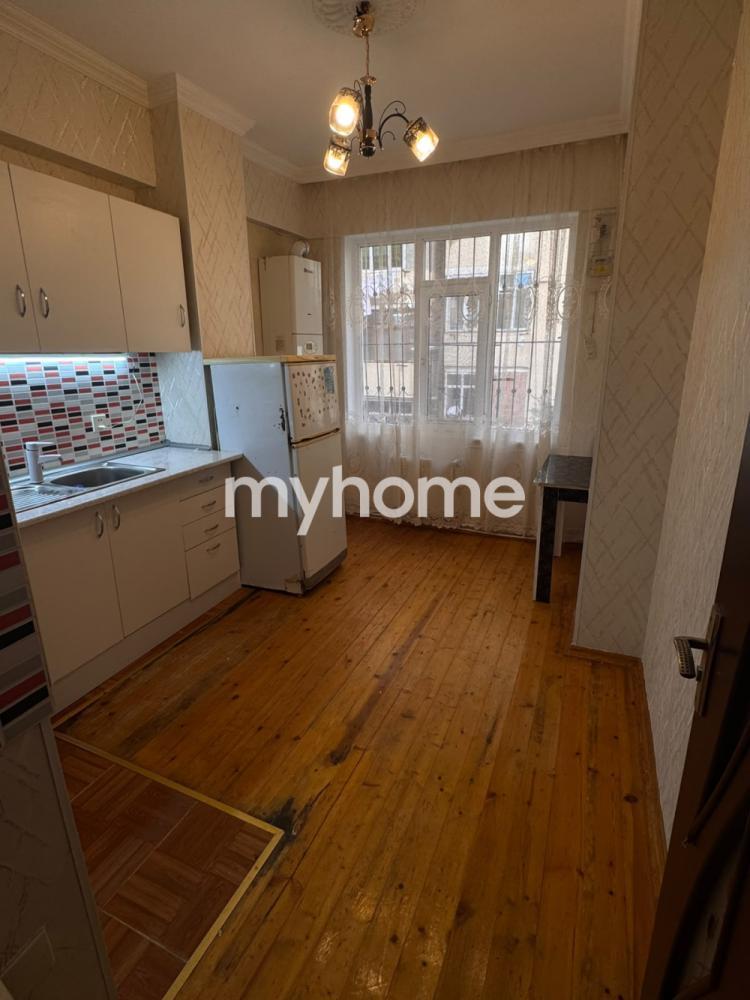  Xırdalan şəhərində 38m² mənzil satılır