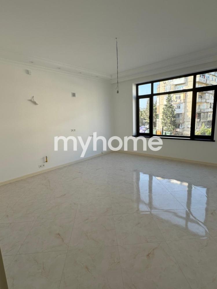  Köhnə Günəşli qəsəbəsində 317m² həyət evi satılır