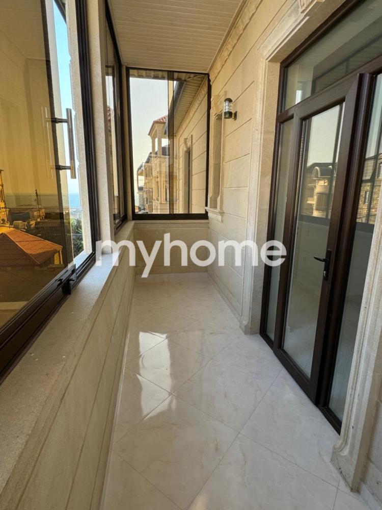  Köhnə Günəşli qəsəbəsində 317m² həyət evi satılır
