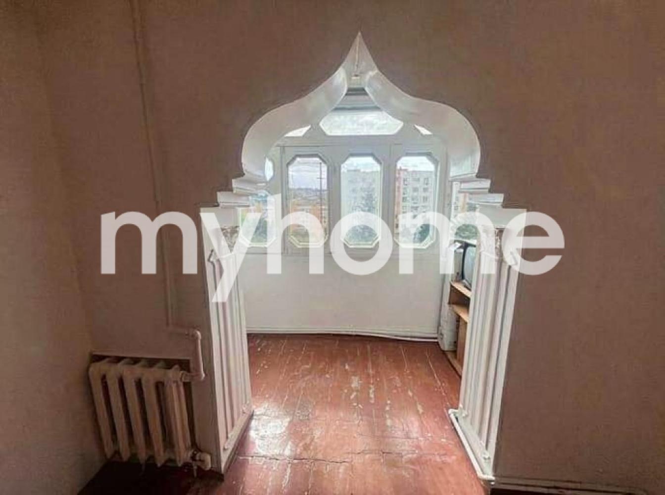  Yeni Günəşli qəsəbəsində 75m² mənzil satılır