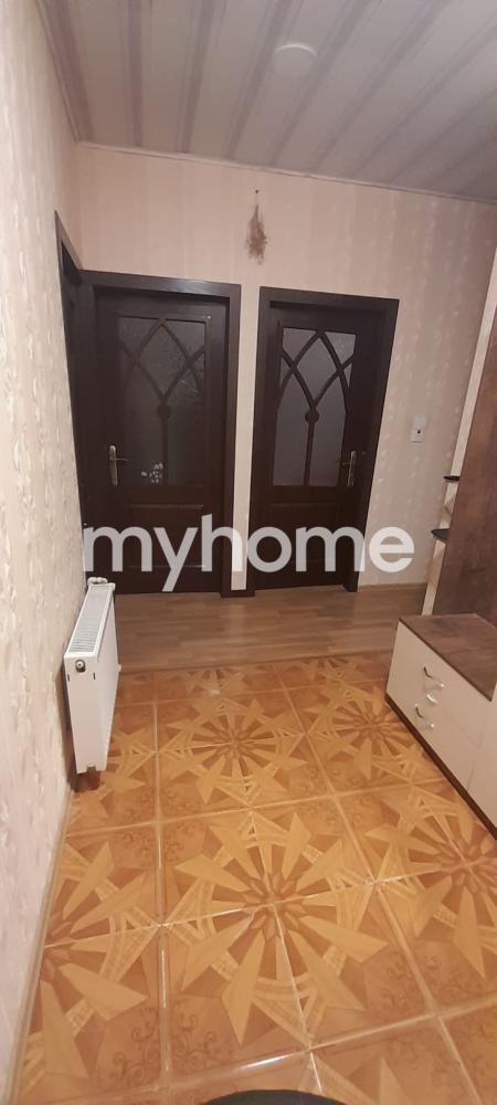  Yeni Günəşli qəsəbəsində 80m² mənzil satılır