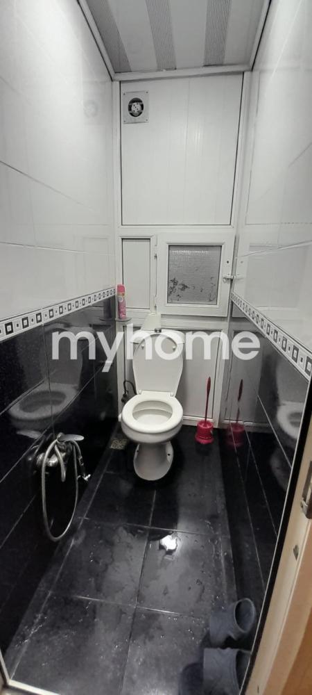 Yeni Günəşli qəsəbəsində 80m² mənzil satılır