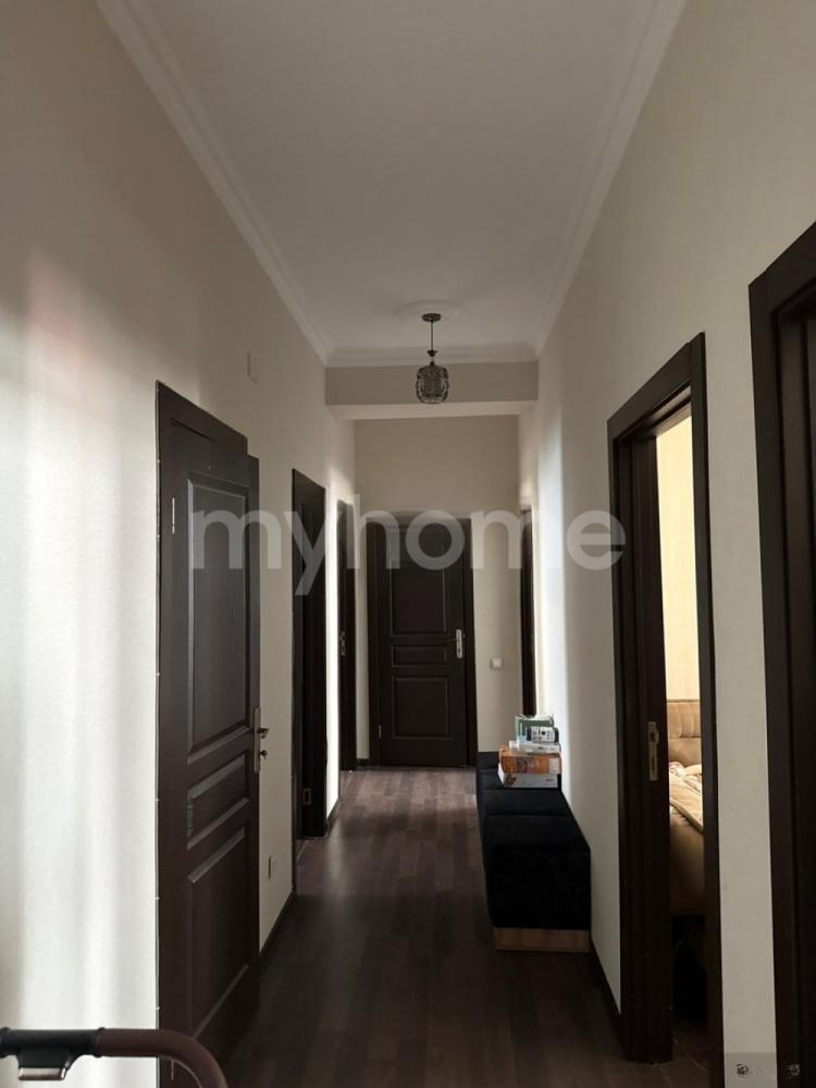  Hövsan qəsəbəsində 100m² mənzil satılır