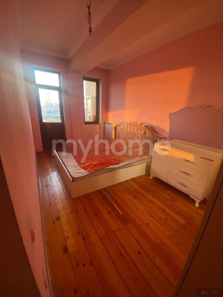  Xırdalan şəhərində 60m² mənzil kirayə verilir