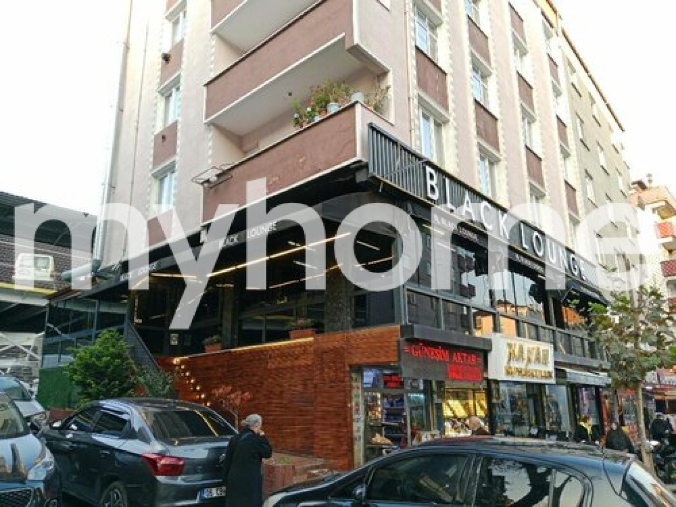  Suraxanı qəsəbəsində 1500m² obyekt satılır