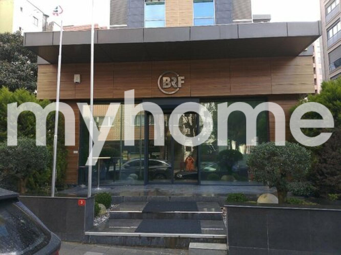  Suraxanı qəsəbəsində 1500m² obyekt satılır