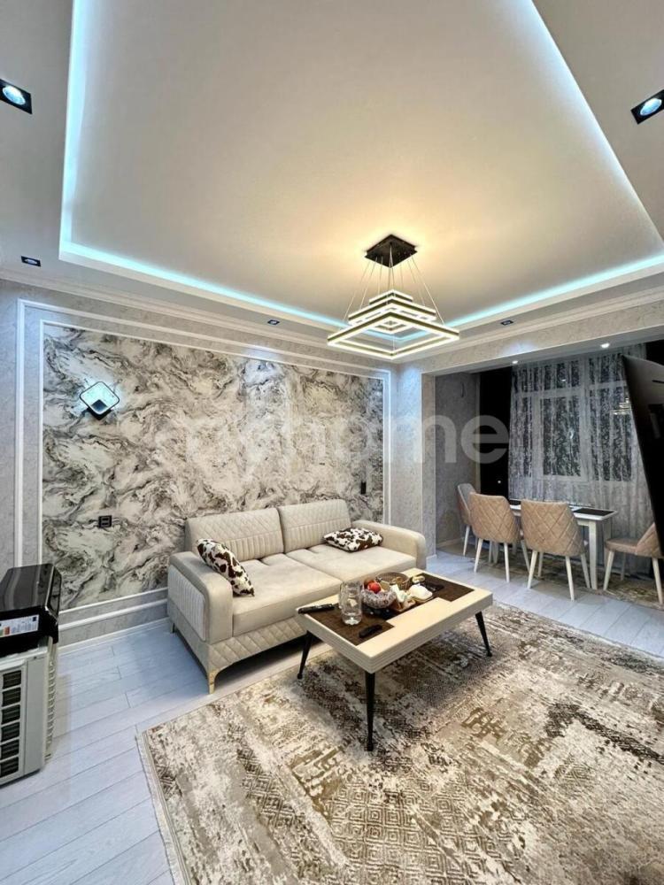  Bakı şəhərində 65m² mənzil satılır