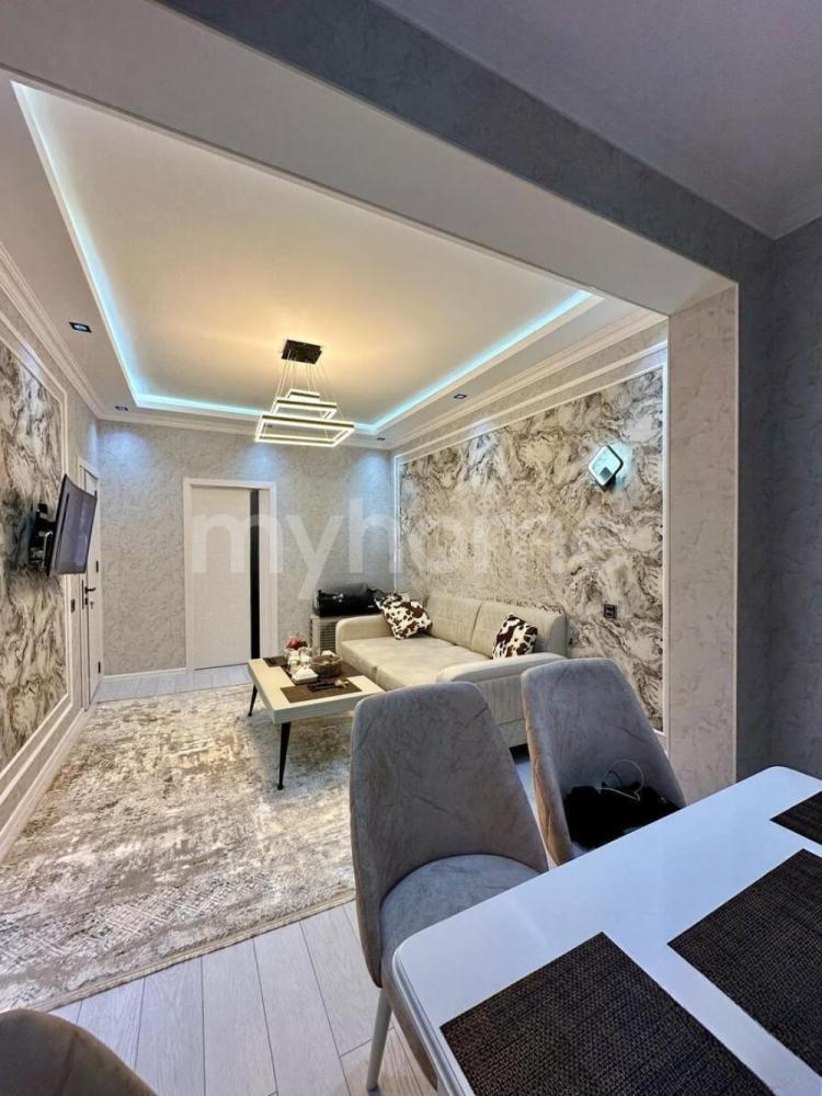  Bakı şəhərində 65m² mənzil satılır
