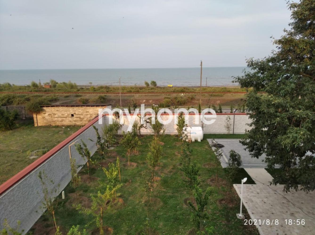  Astara şəhərində 750m² obyekt satılır