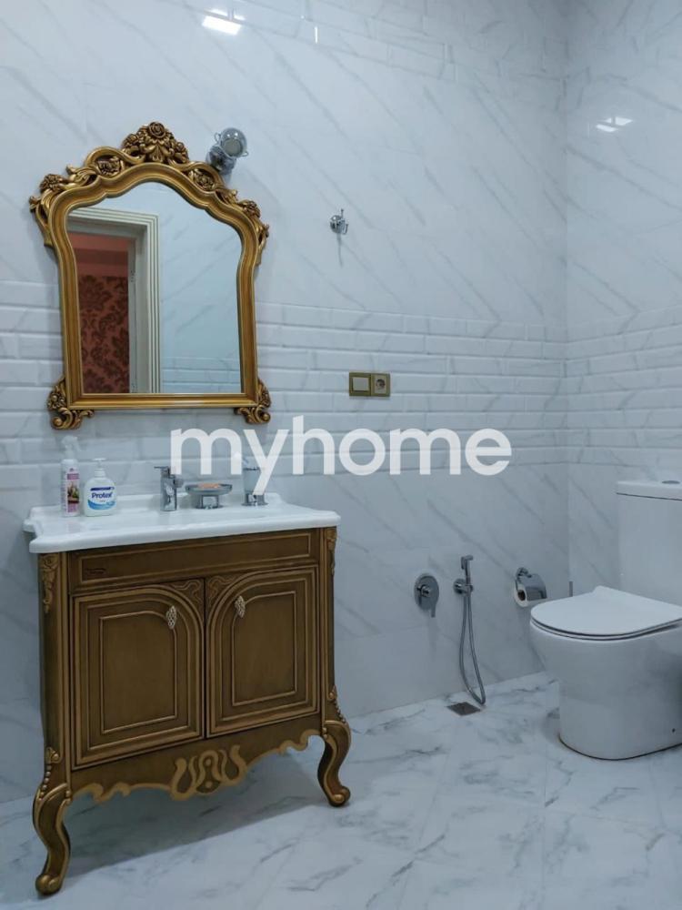  Astara şəhərində 750m² obyekt satılır
