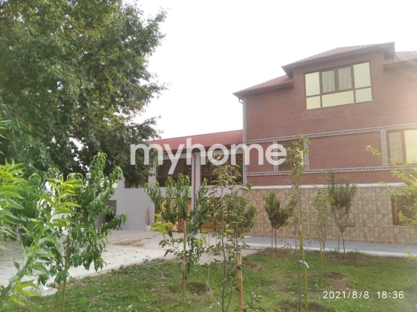  Astara şəhərində 750m² obyekt satılır