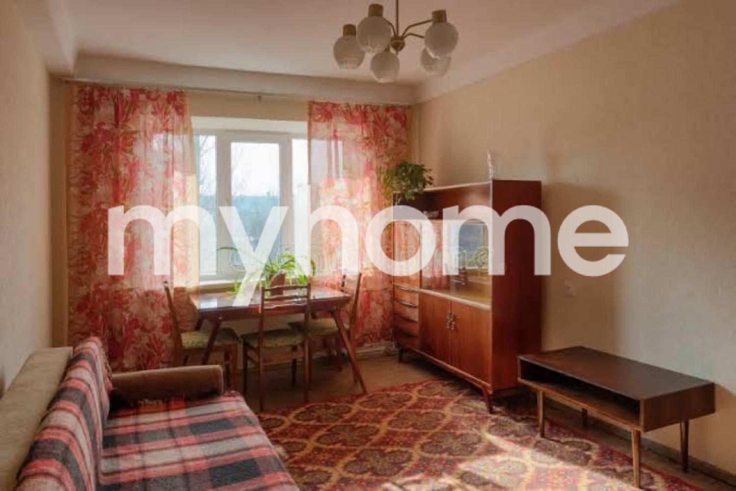  Bakıxanov qəsəbəsində 52m² mənzil satılır