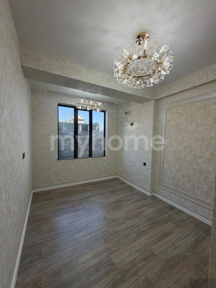  Həzi Aslanov qəsəbəsində 56m² mənzil satılır