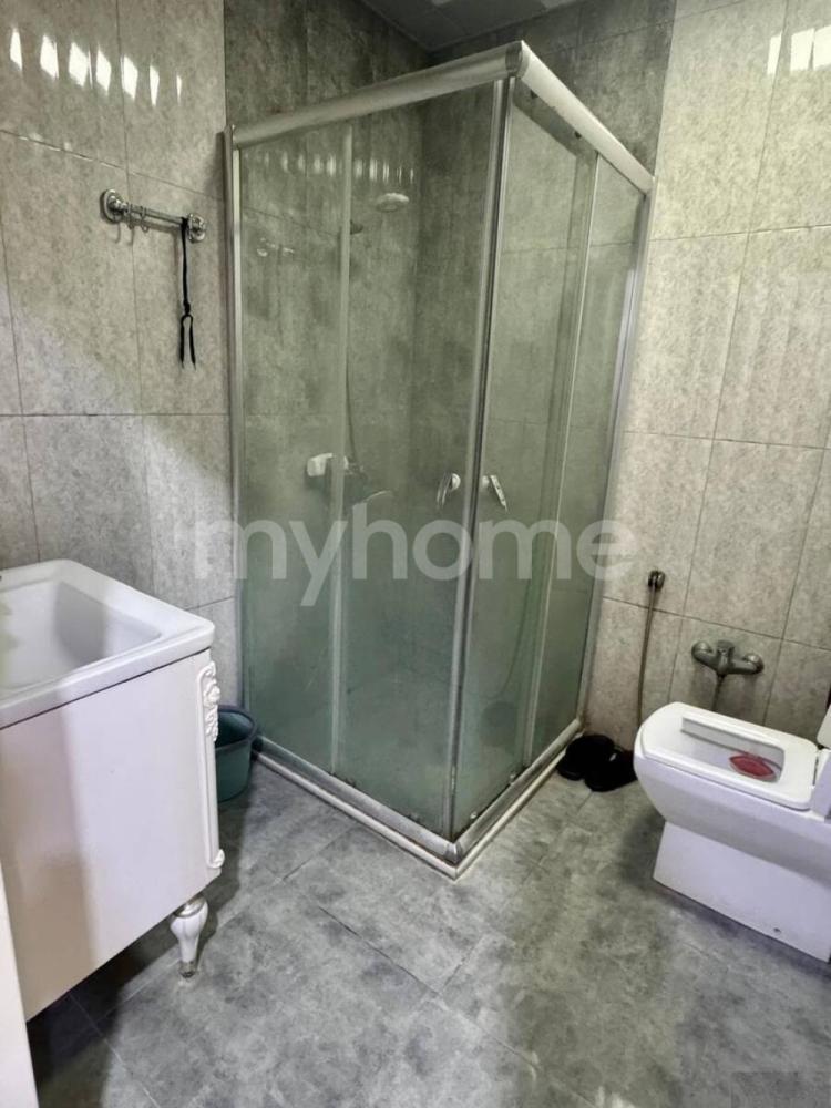  Bakı şəhərində 90m² mənzil kirayə verilir