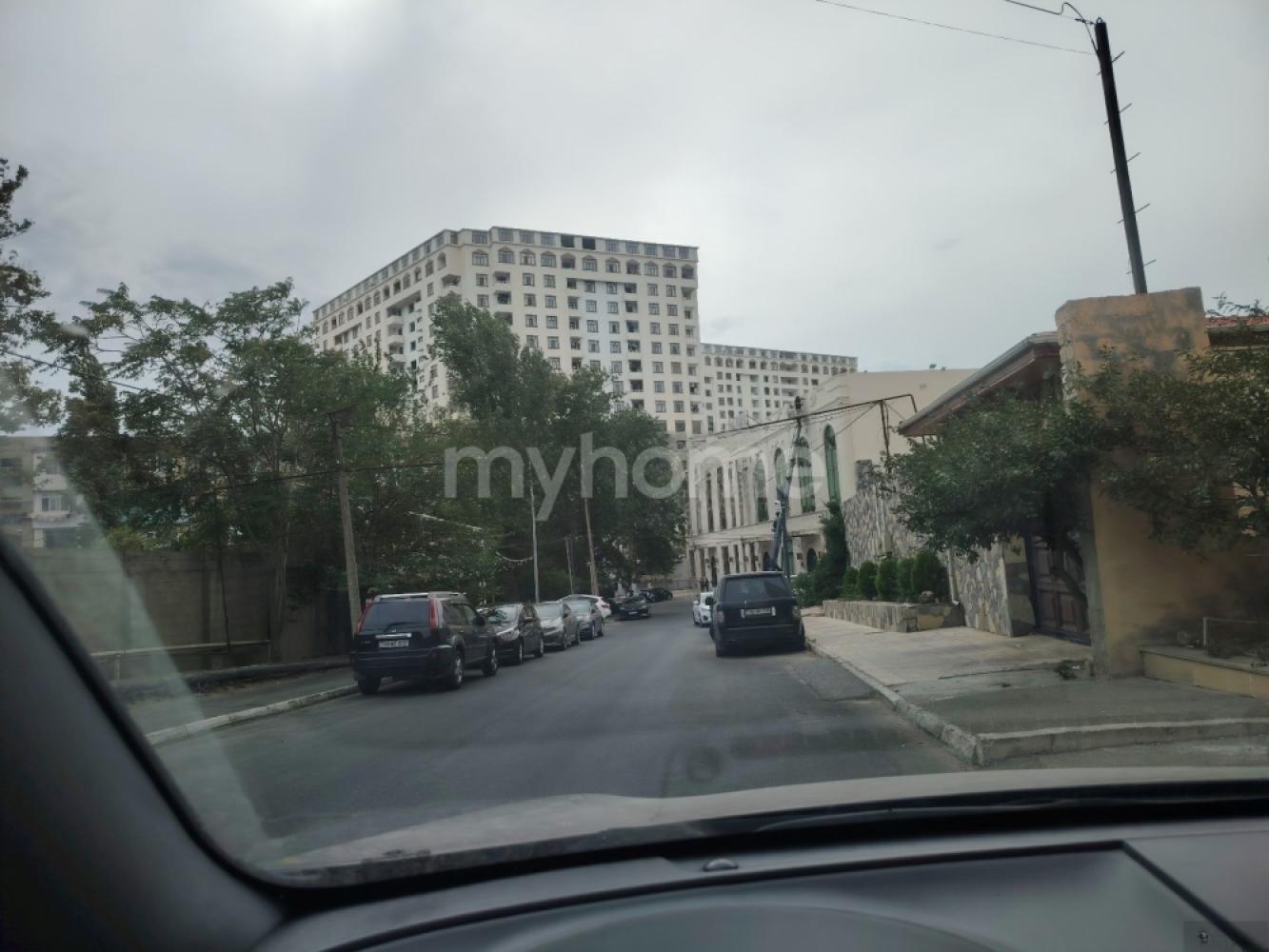  Əhmədli qəsəbəsində 110m² mənzil satılır