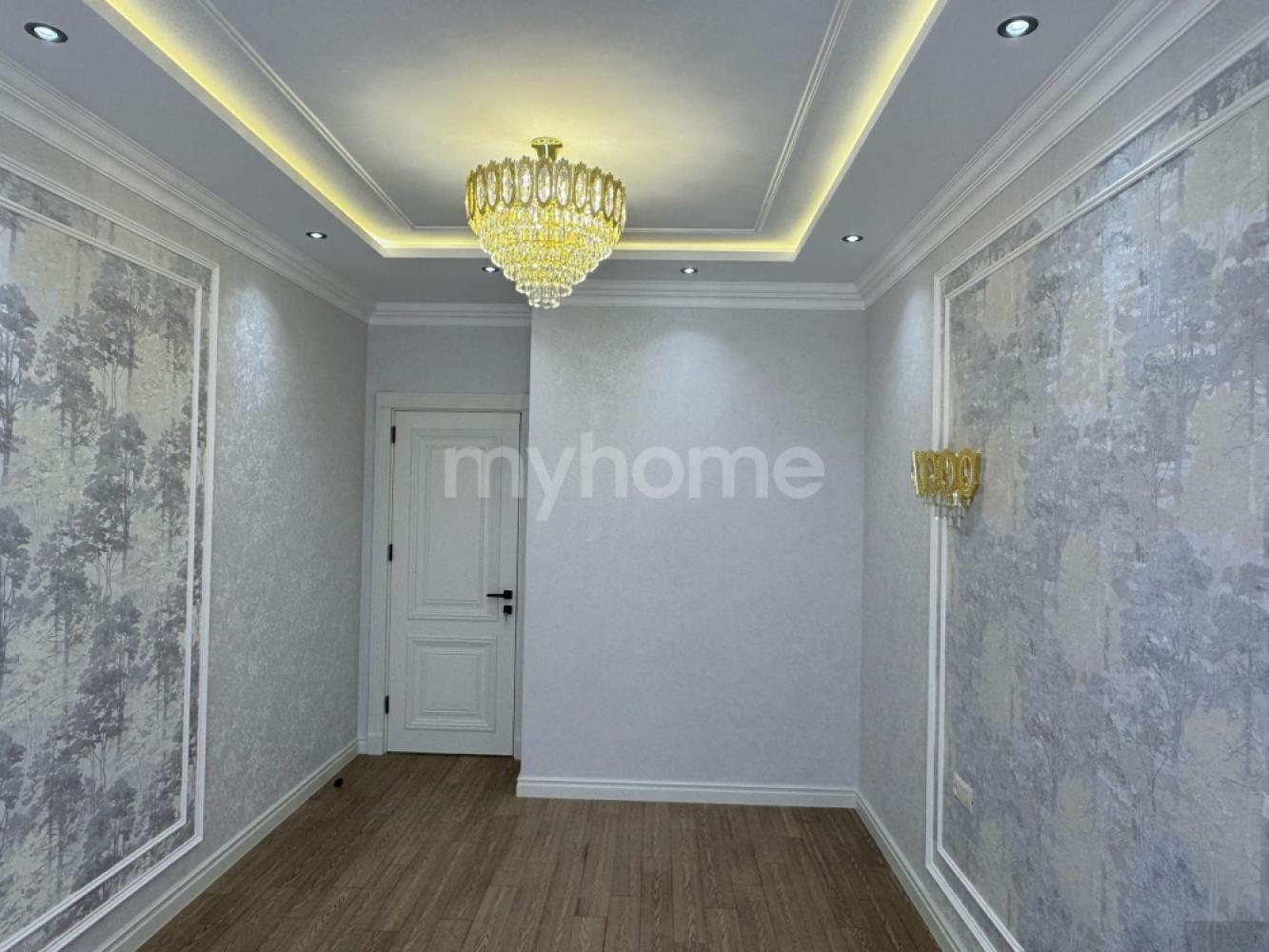  Bakı şəhərində 95m² mənzil satılır