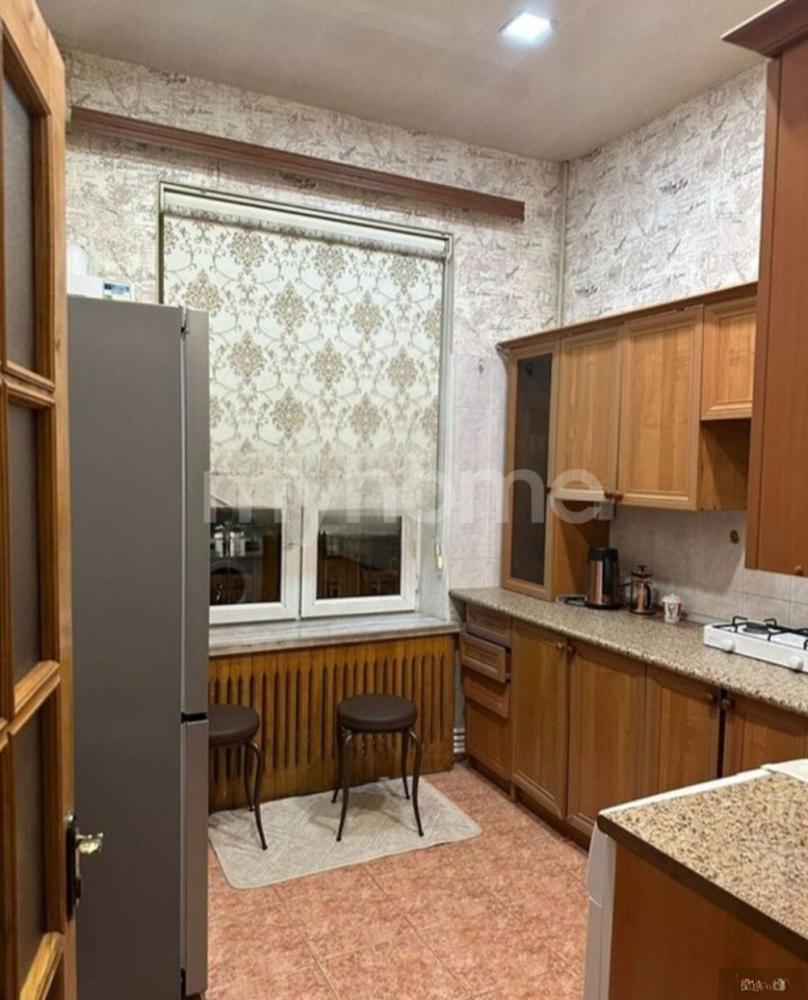  Bakı şəhərində 50m² mənzil kirayə verilir
