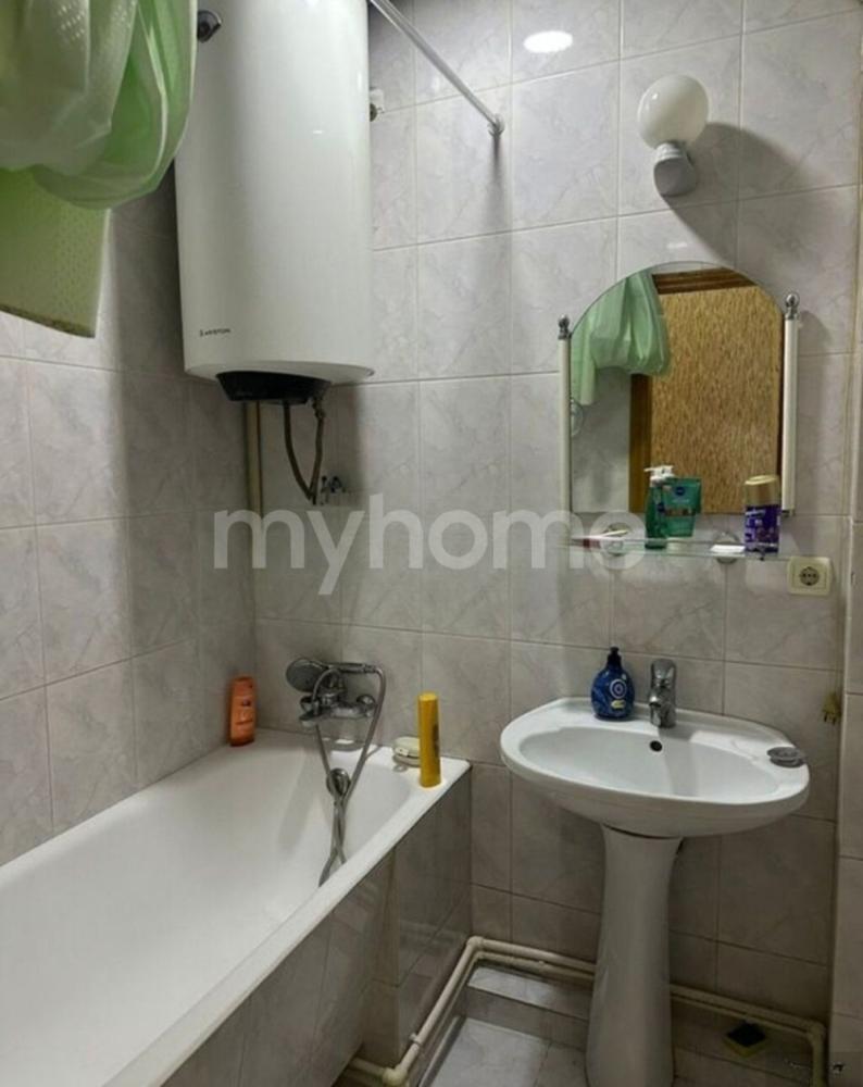  Bakı şəhərində 50m² mənzil kirayə verilir