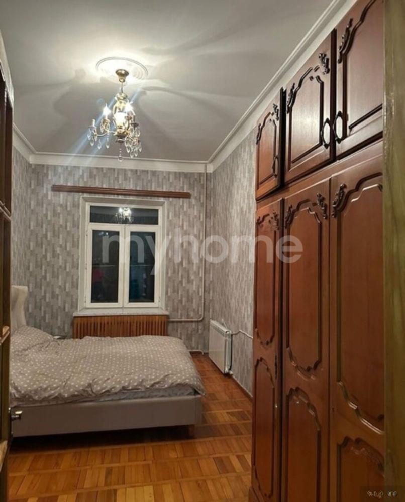  Bakı şəhərində 50m² mənzil kirayə verilir