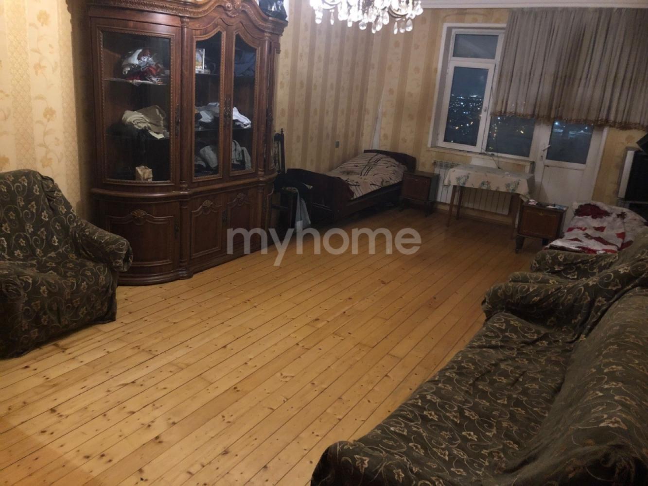  Bakı şəhərində 100m² mənzil kirayə verilir