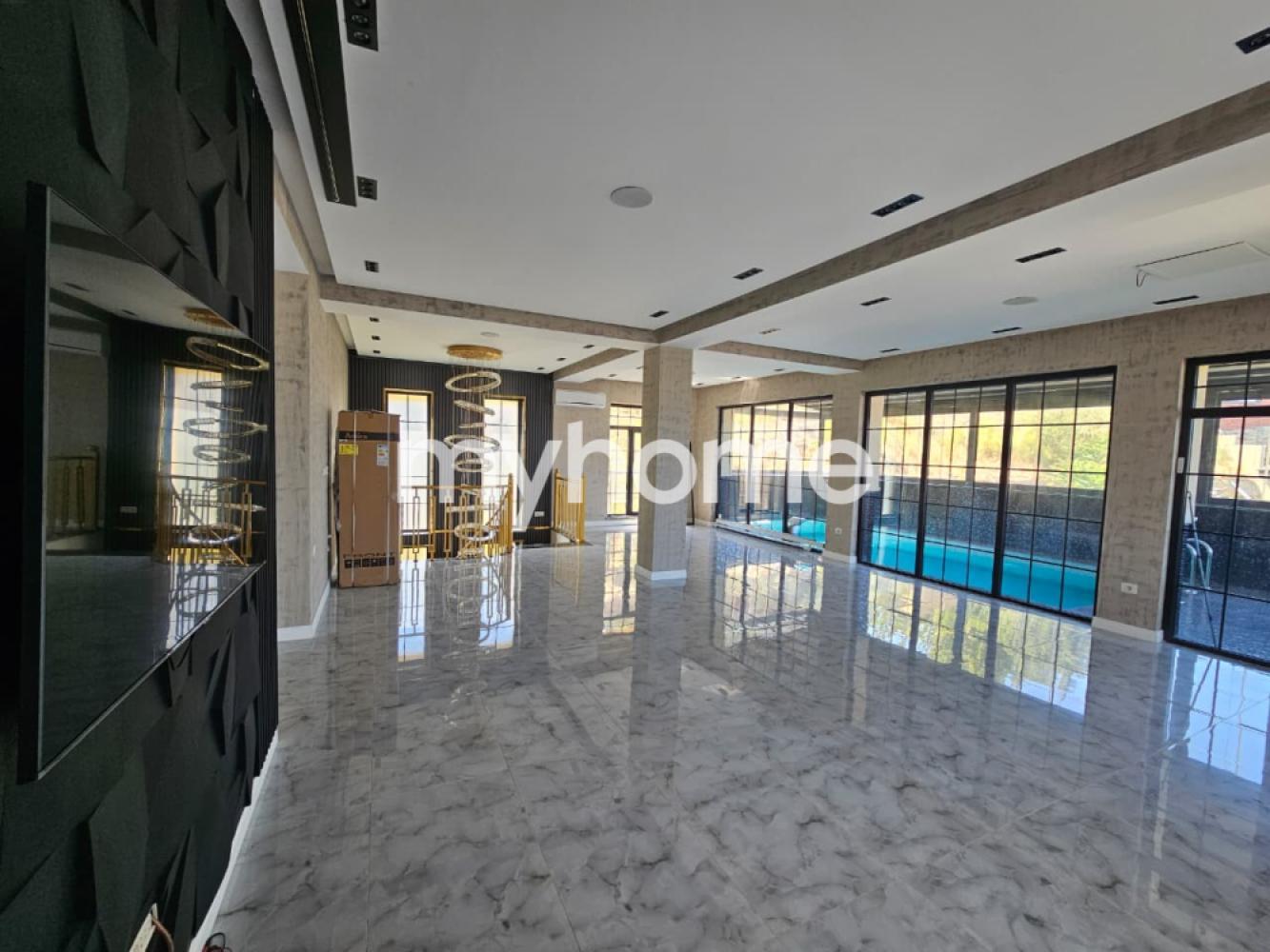  Bakıxanov qəsəbəsində 428m² həyət evi satılır