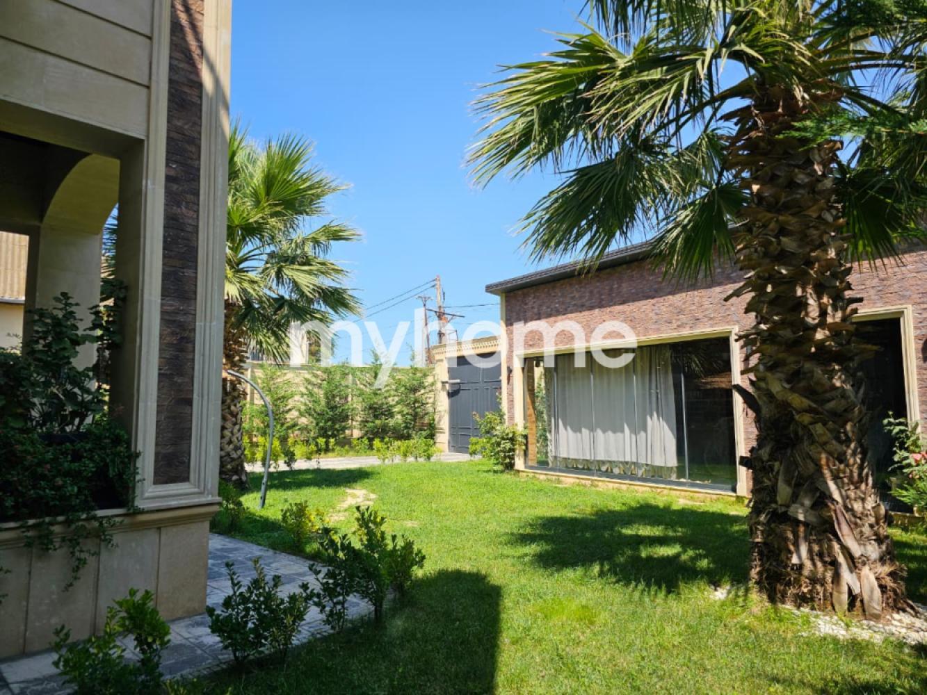  Bakıxanov qəsəbəsində 428m² həyət evi satılır