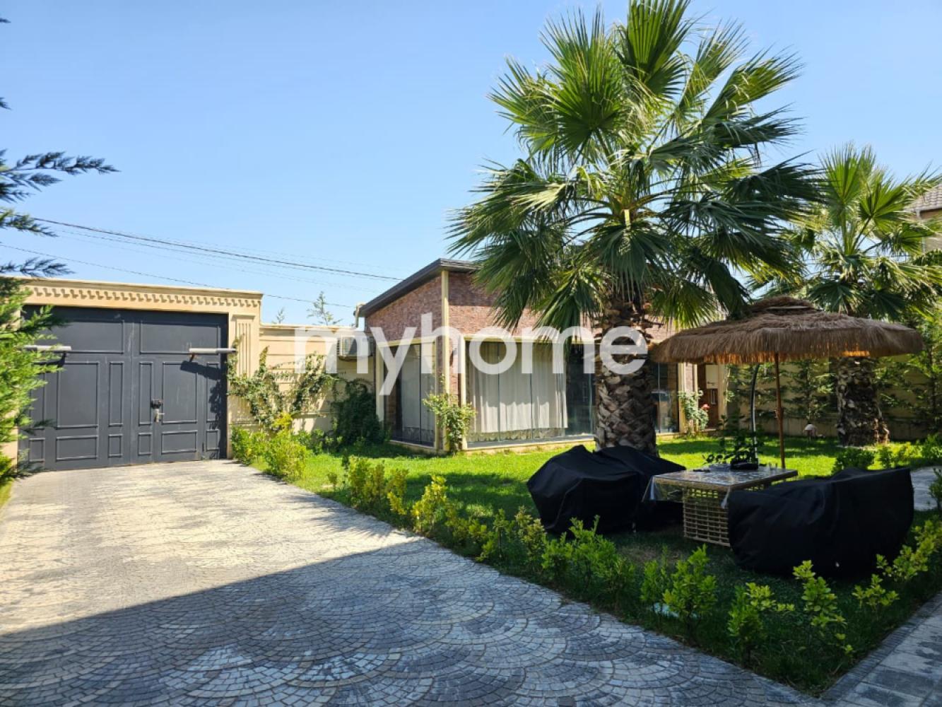  Bakıxanov qəsəbəsində 428m² həyət evi satılır