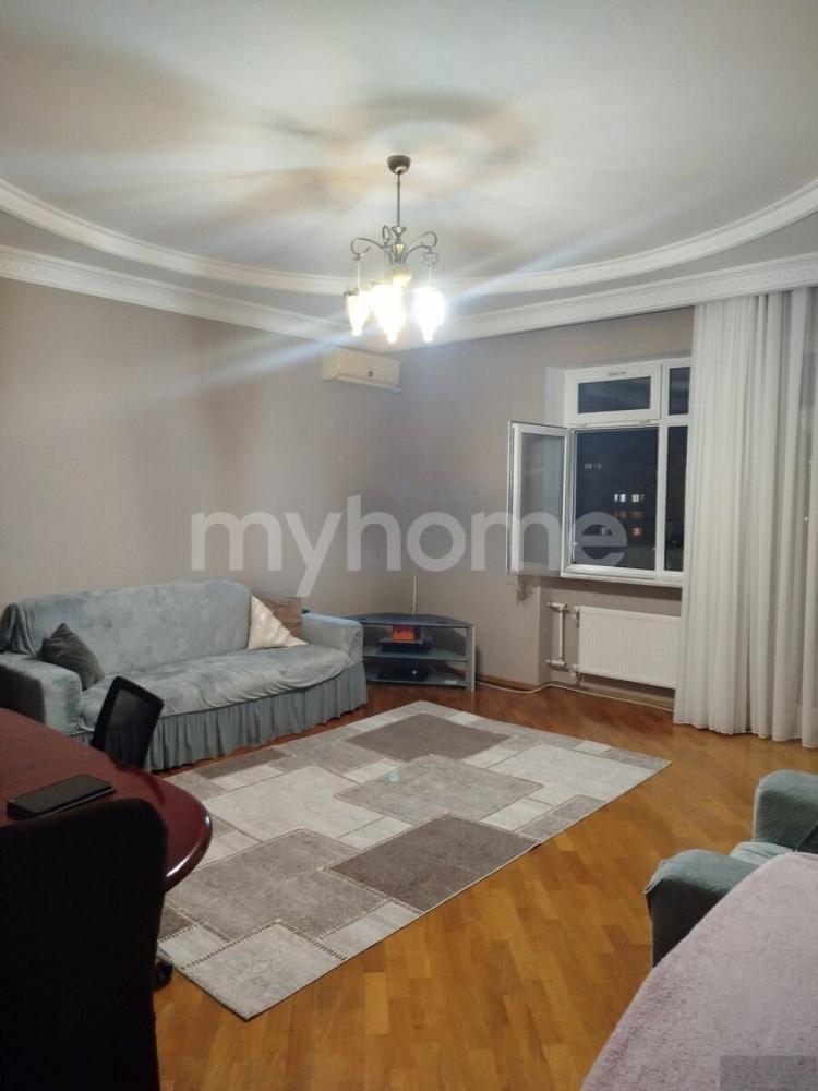  Bakı şəhərində 103m² mənzil satılır