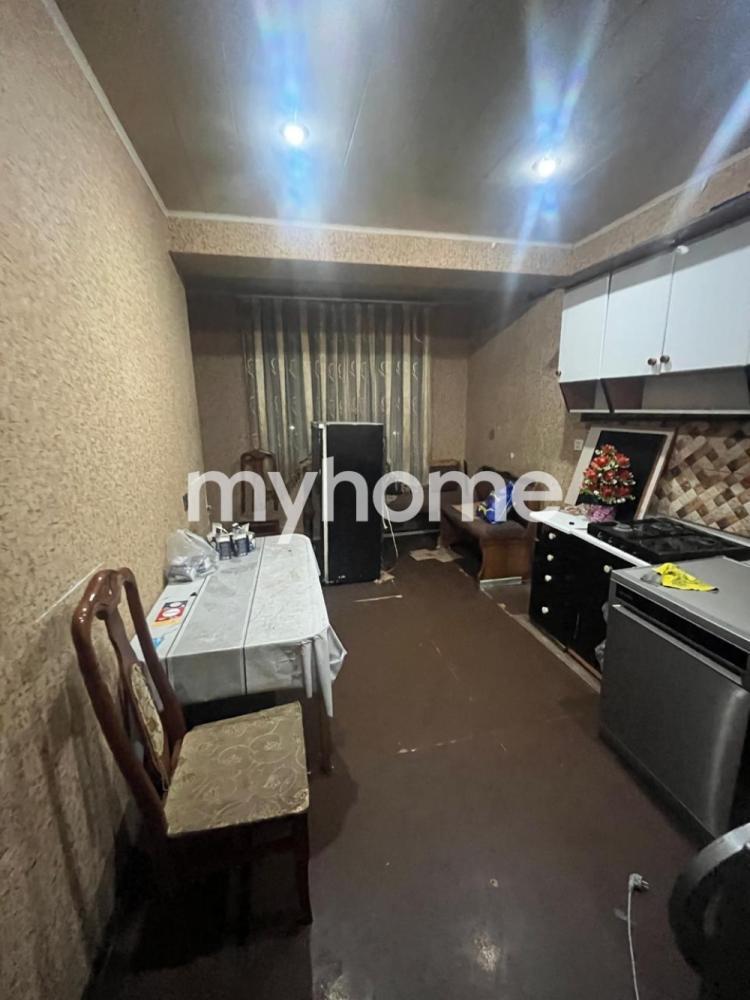  Xırdalan şəhərində 70m² mənzil satılır
