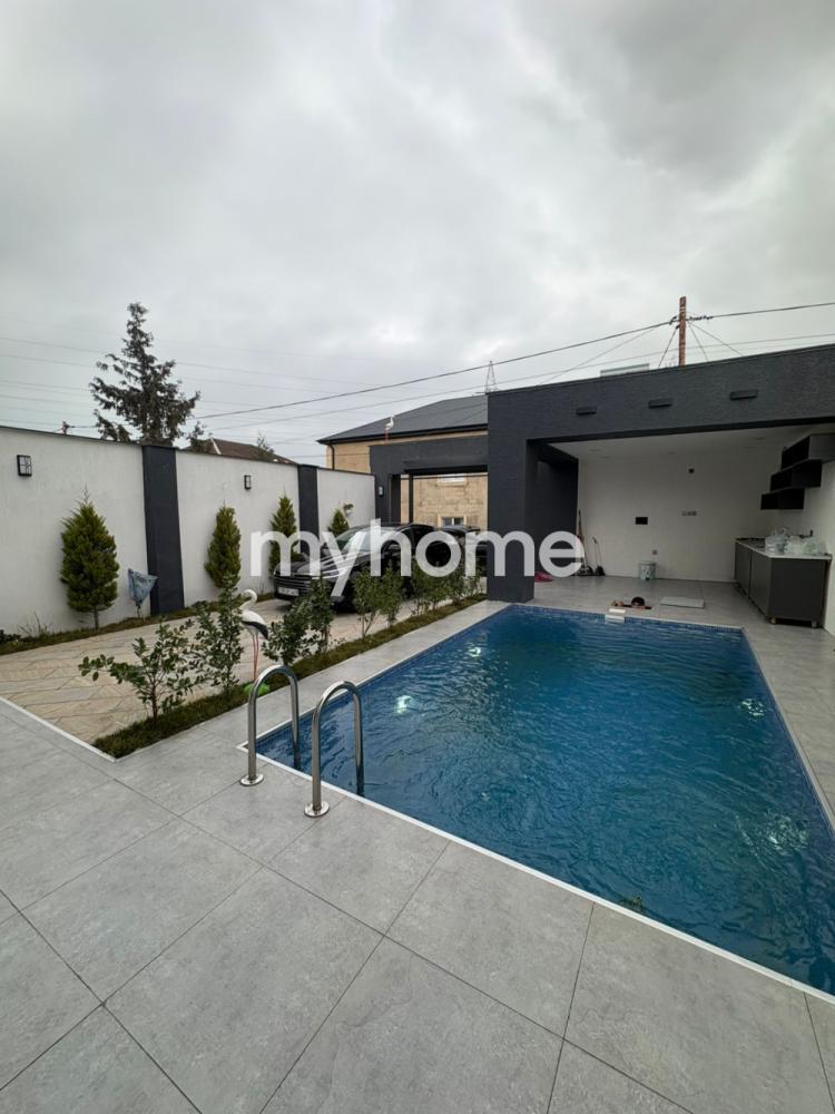  Şüvəlan qəsəbəsində 120m² həyət evi satılır