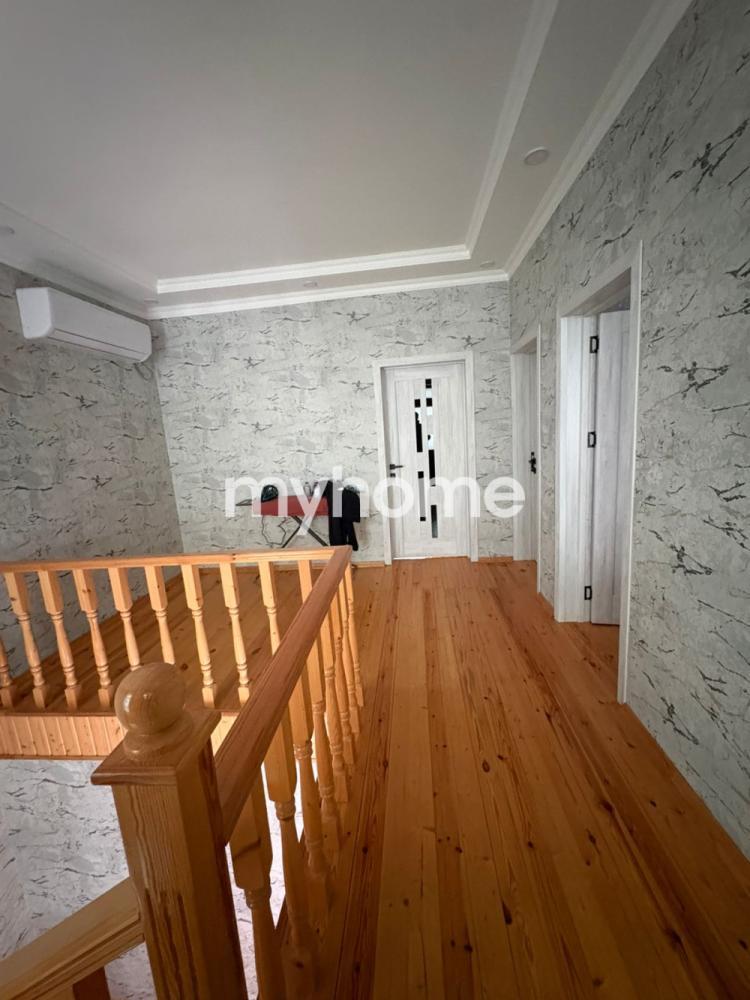  Şüvəlan qəsəbəsində 120m² həyət evi satılır